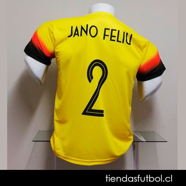 Camiseta de futbol amarilla - Imagen 2